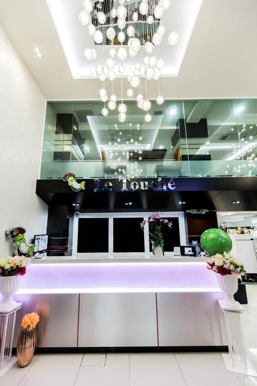 Le Touche Hotel Bangkok Exterior foto