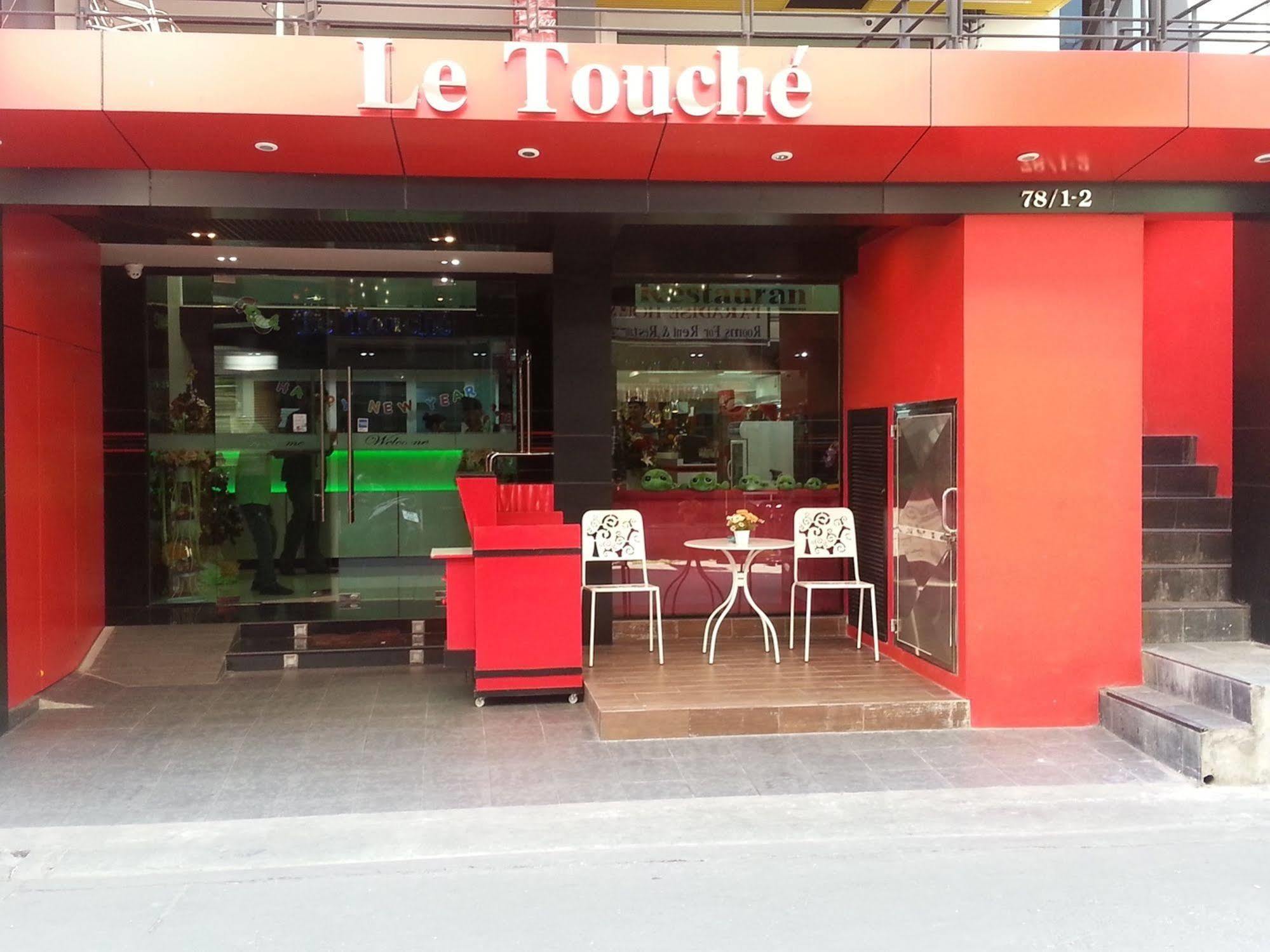Le Touche Hotel Bangkok Exterior foto